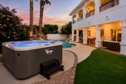 The Gatsby I By Hotel Home Stays
