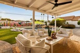 Villa w/heated pool, spa & putt‑putt