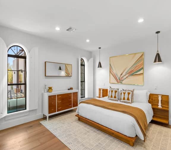 Resort retreat w/heated pool & hot tub
