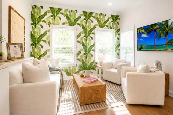 Palm Beach Oceanfront LUX  I By Hotel Home Stays