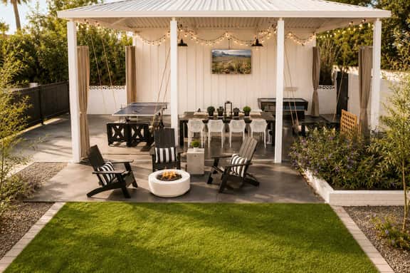 Villa w/heated pool, spa & putt‑putt
